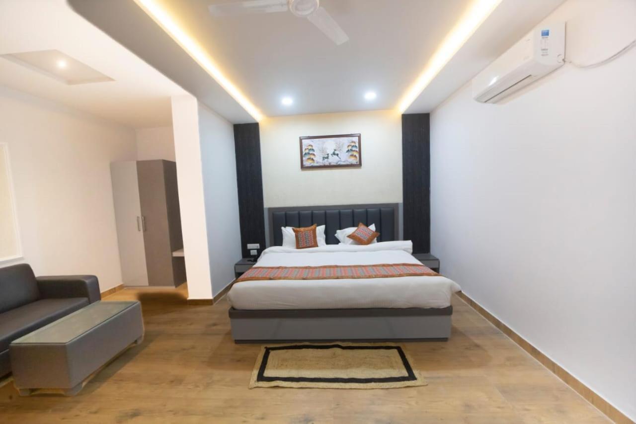 The Pearl Hotel 3*