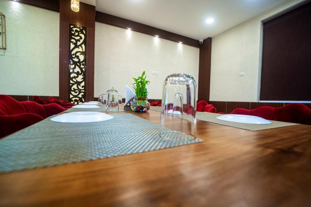Hotel The Pearl Varanasi