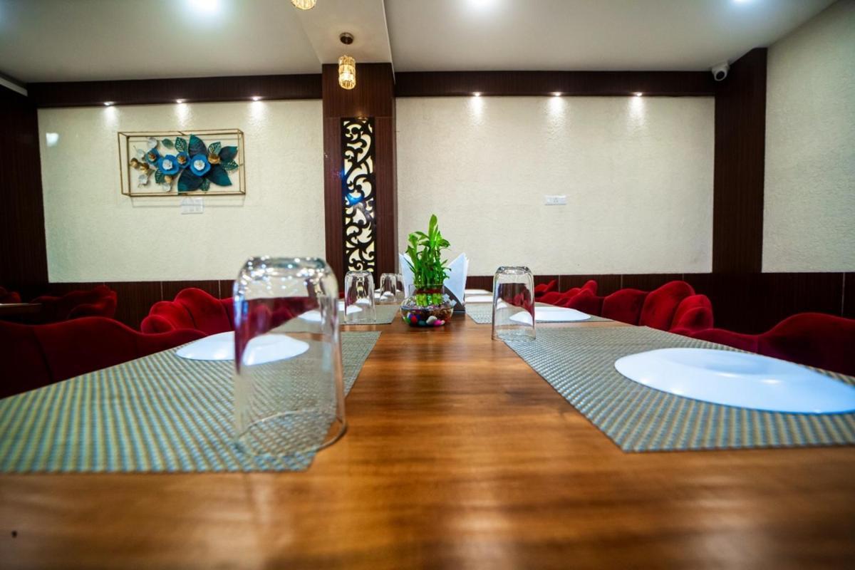 The Pearl 3* Varanasi